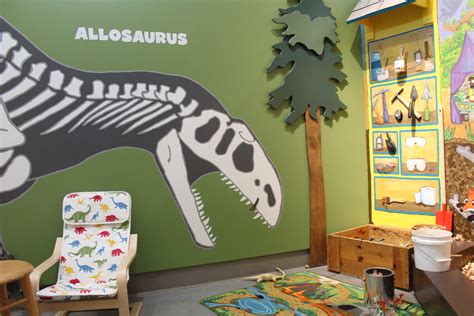 Dinosaur Dig: An Interactive Journey Through Paleontological Discovery!